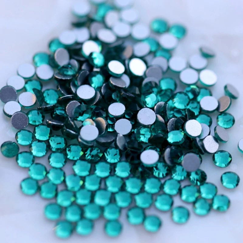Zodiac strasszkő pacific green